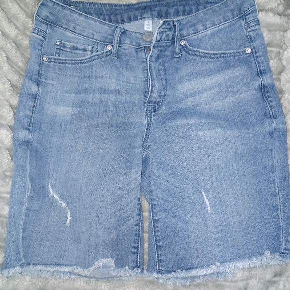 Distressed Denim Shorts - Picture 1 of 4